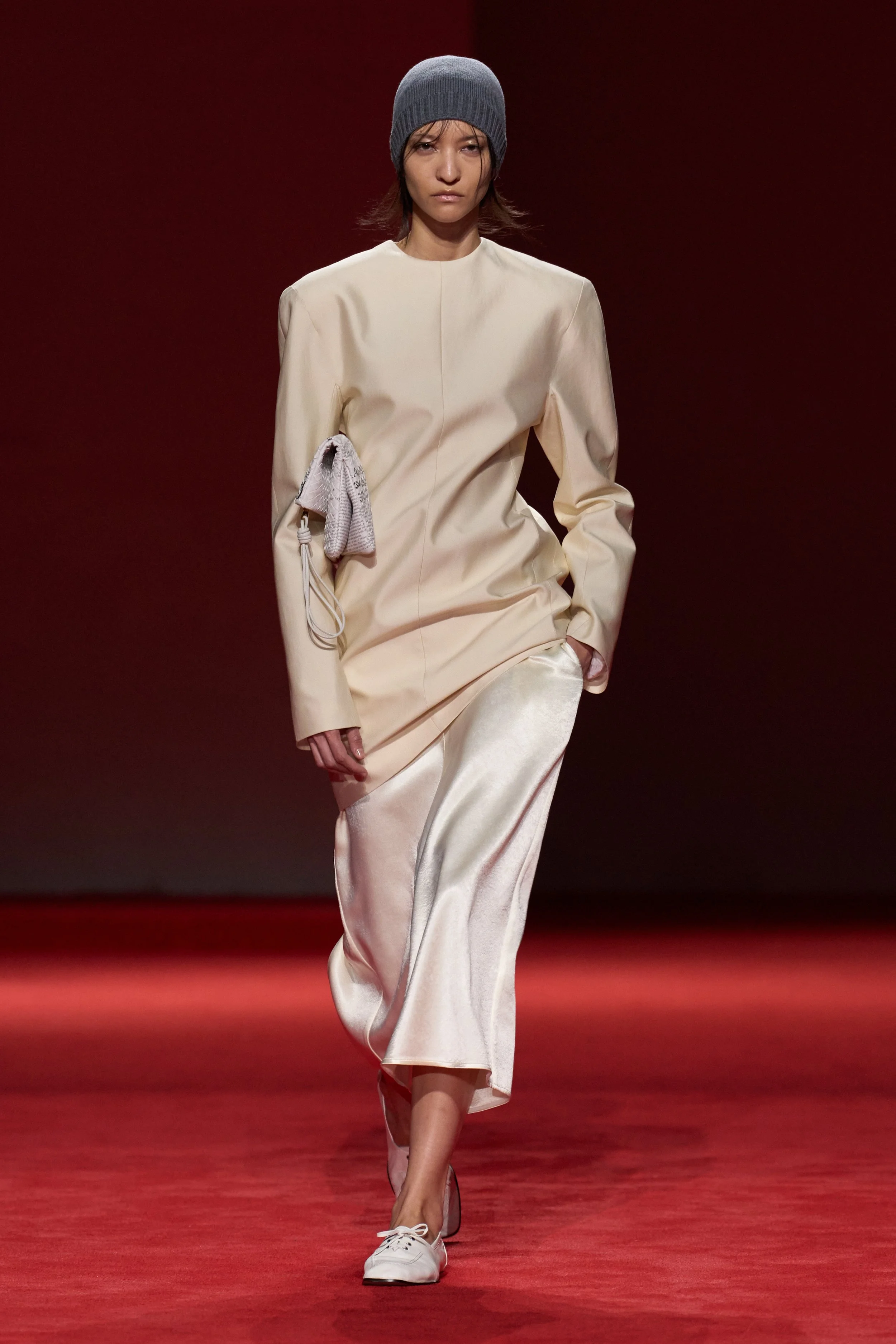 bottega veneta マフラー BOTTEGA VENETA FW26 - SHOW REPORT - BTB DIGITAL —